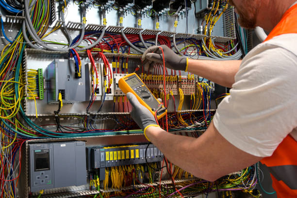 Best Affordable Emergency Electrician  in Hot Springs, AR
